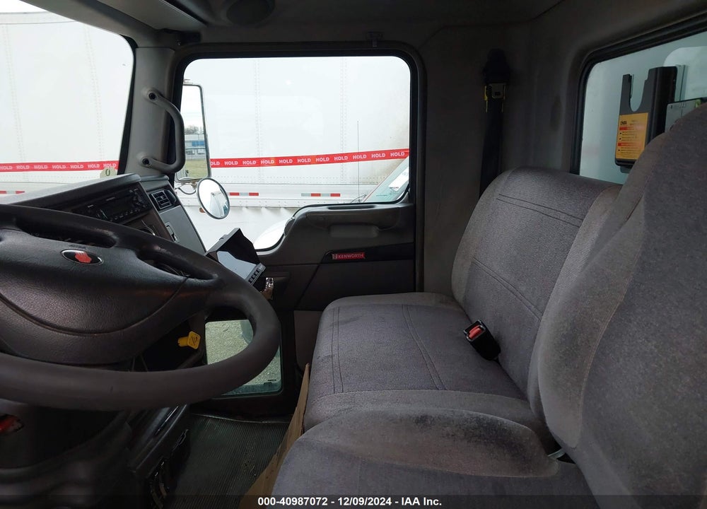2013 KENWORTH CONSTRUCTION T270 VIN: 2NKHHM6X6DM358198