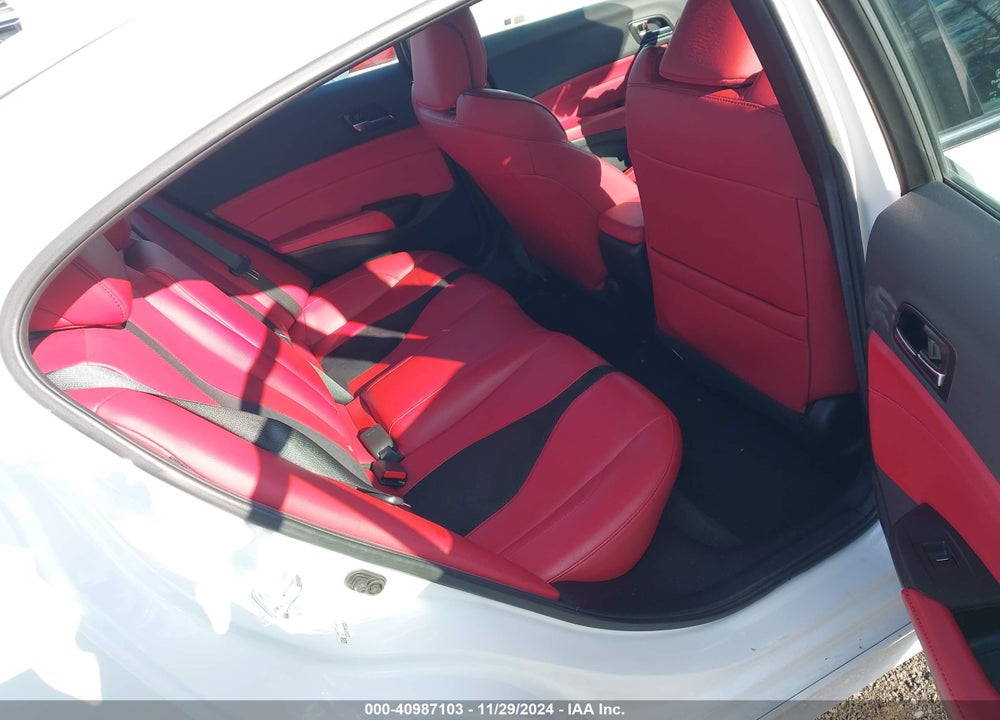 2022 ACURA ILX PREMIUM A-SPEC PACKAGES/TECHNOLOGY A-SPEC PACKAGES VIN: 19UDE2F85NA000039