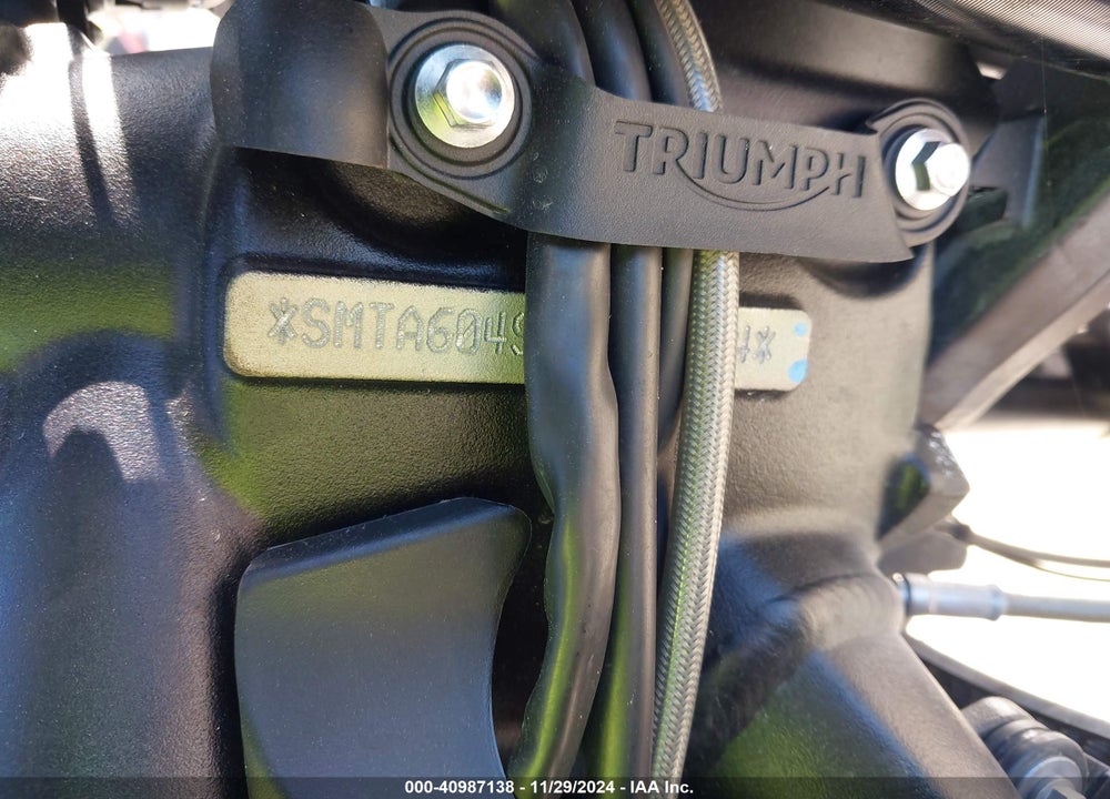 2024 TRIUMPH MOTORCYCLE STREET TRIPLE 765 R VIN: SMTA604S3RTBP1484
