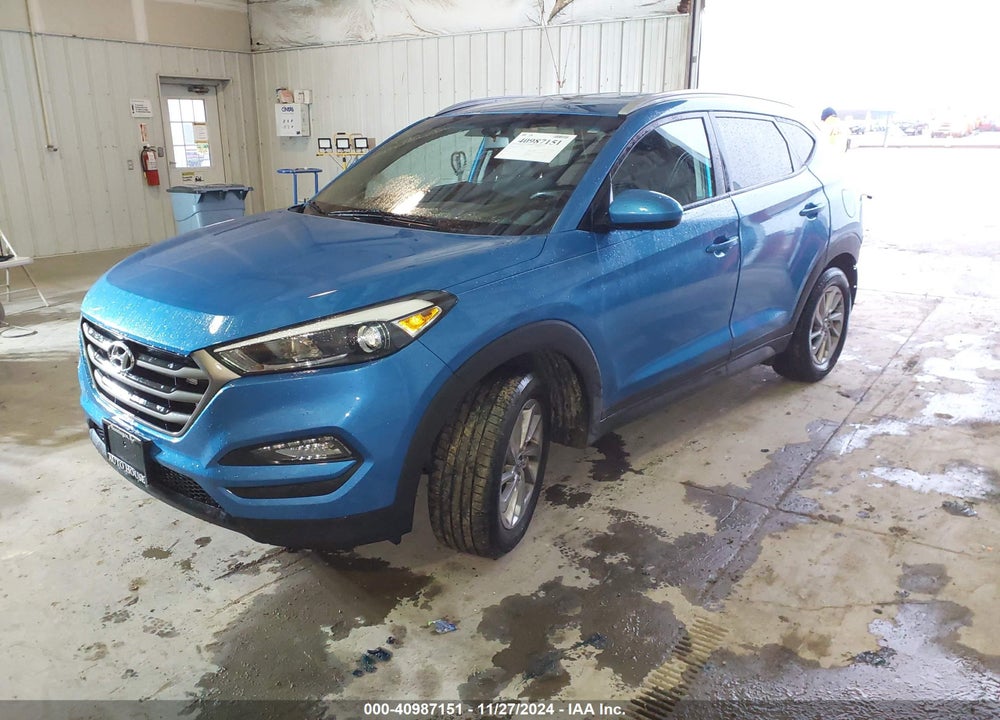 2016 HYUNDAI TUCSON SE VIN: KM8J33A43GU075918