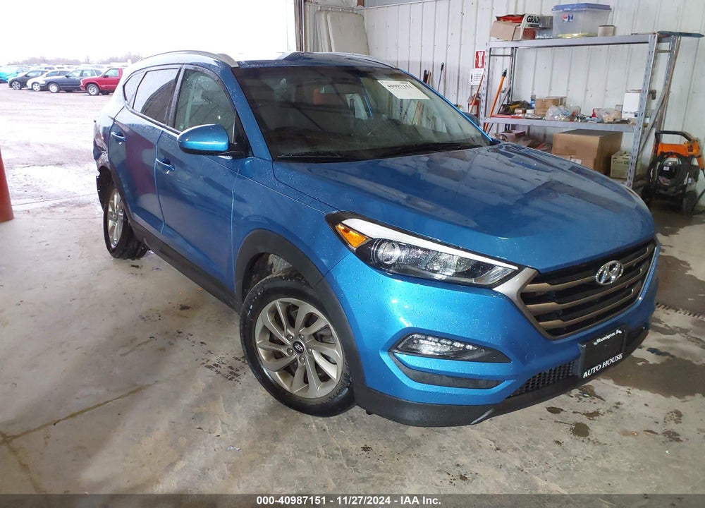 2016 HYUNDAI TUCSON SE VIN: KM8J33A43GU075918