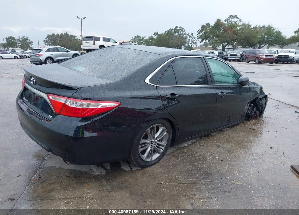2015 TOYOTA CAMRY SE VIN: 4T1BF1FK8FU498869