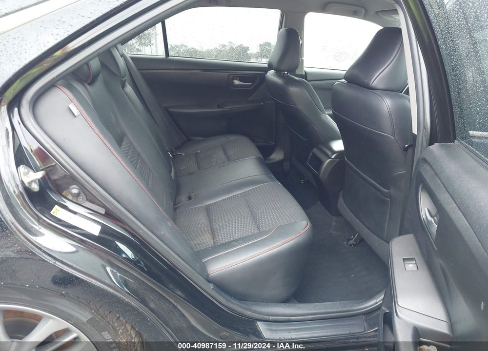 2015 TOYOTA CAMRY SE VIN: 4T1BF1FK8FU498869