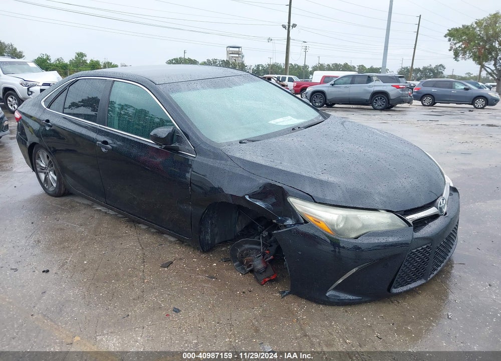 2015 TOYOTA CAMRY SE VIN: 4T1BF1FK8FU498869