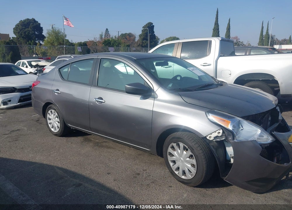 2019 NISSAN VERSA 1.6 SV VIN: 3N1CN7AP9KL825613