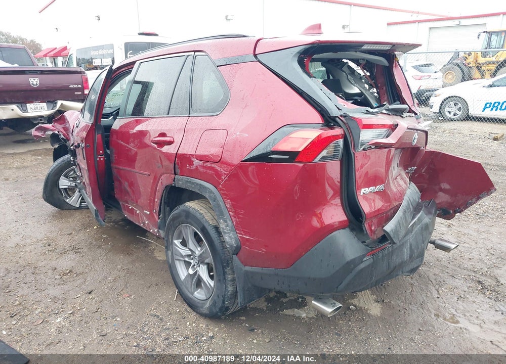 2022 TOYOTA RAV4 HYBRID XLE VIN: 4T3RWRFV8NU058549