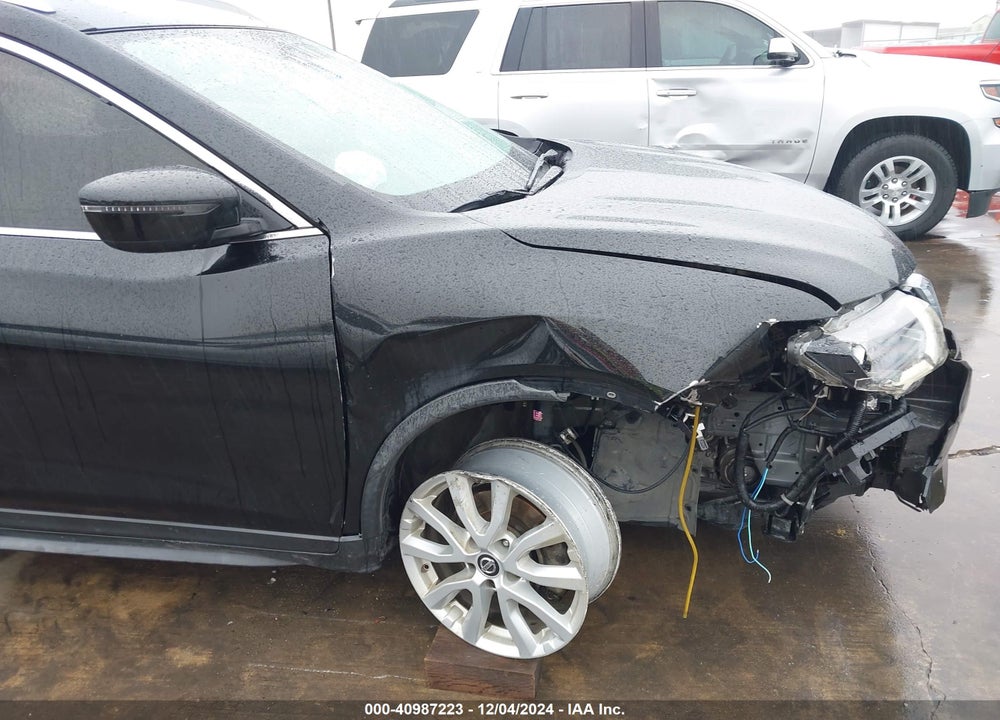 2020 NISSAN ROGUE SV FWD VIN: JN8AT2MT1LW039553