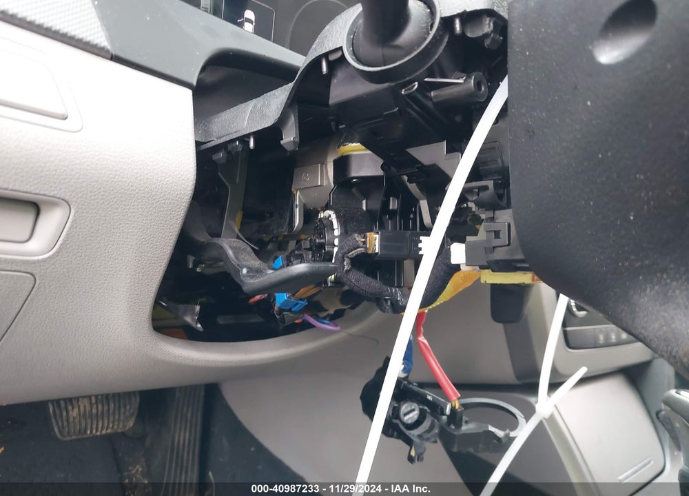 2015 HYUNDAI SONATA SE VIN: 5NPE24AF5FH159229