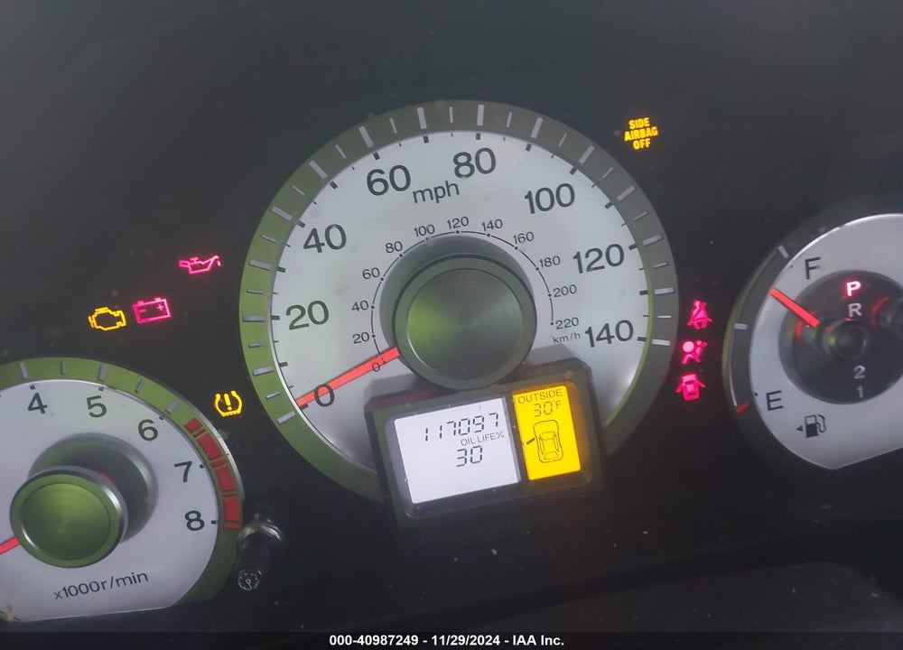 2011 HONDA PILOT EX VIN: 5FNYF4H4XBB005517