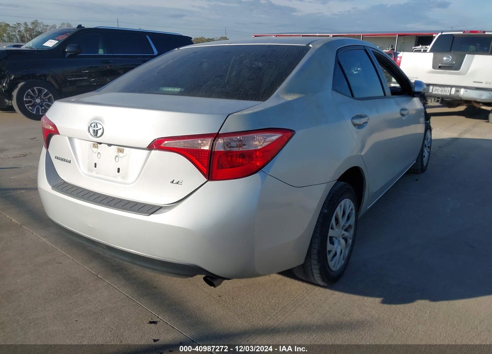 2018 TOYOTA COROLLA LE VIN: 5YFBURHEXJP784969