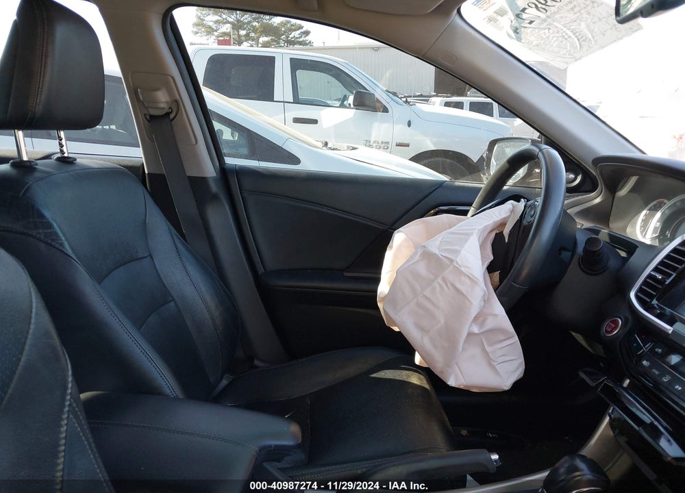 2016 HONDA ACCORD EX-L VIN: 1HGCR2F80GA105655