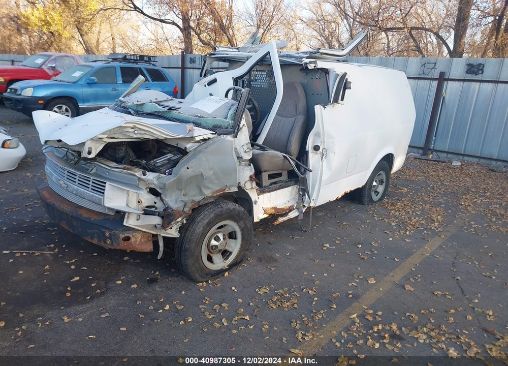 2000 CHEVROLET ASTRO VIN: 1GCDM19W0YB128368