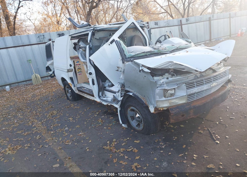 2000 CHEVROLET ASTRO VIN: 1GCDM19W0YB128368
