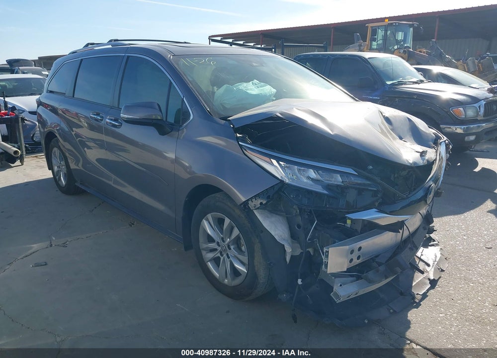 2022 TOYOTA SIENNA LIMITED VIN: 5TDZRKEC0NS092324