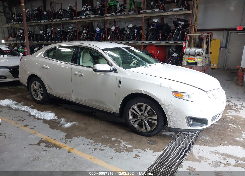 2010 LINCOLN MKS VIN: 1LNHL9DRXAG603372
