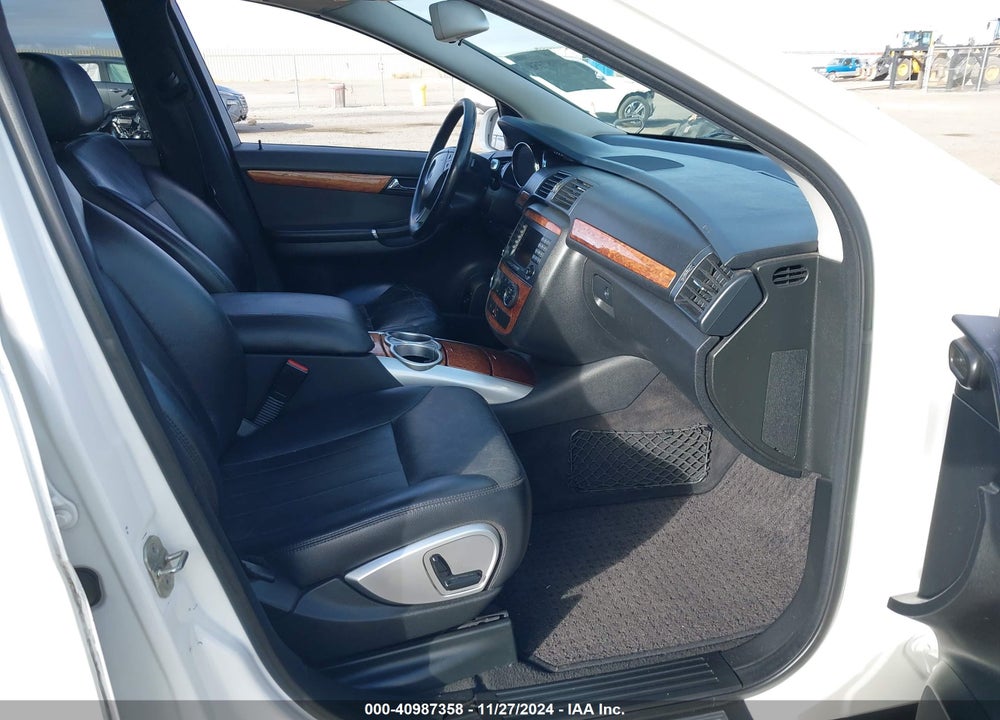 2006 MERCEDES-BENZ R 350 4MATIC VIN: 4JGCB65E86A014872