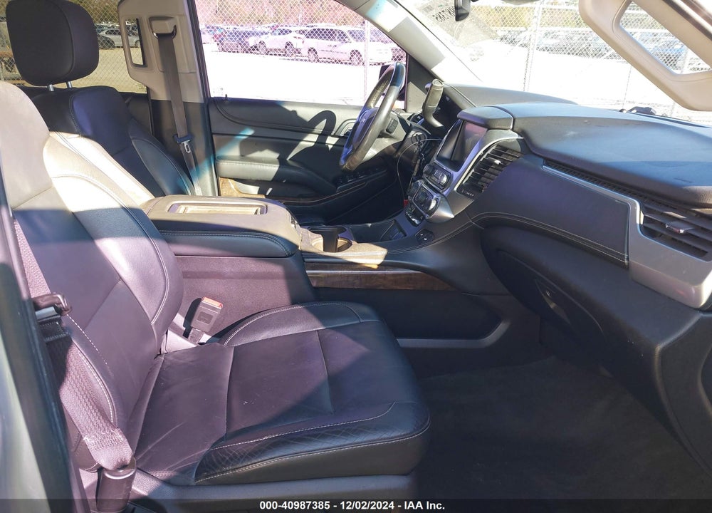 2015 CHEVROLET SUBURBAN 1500 LT VIN: 1GNSCJKC9FR268666