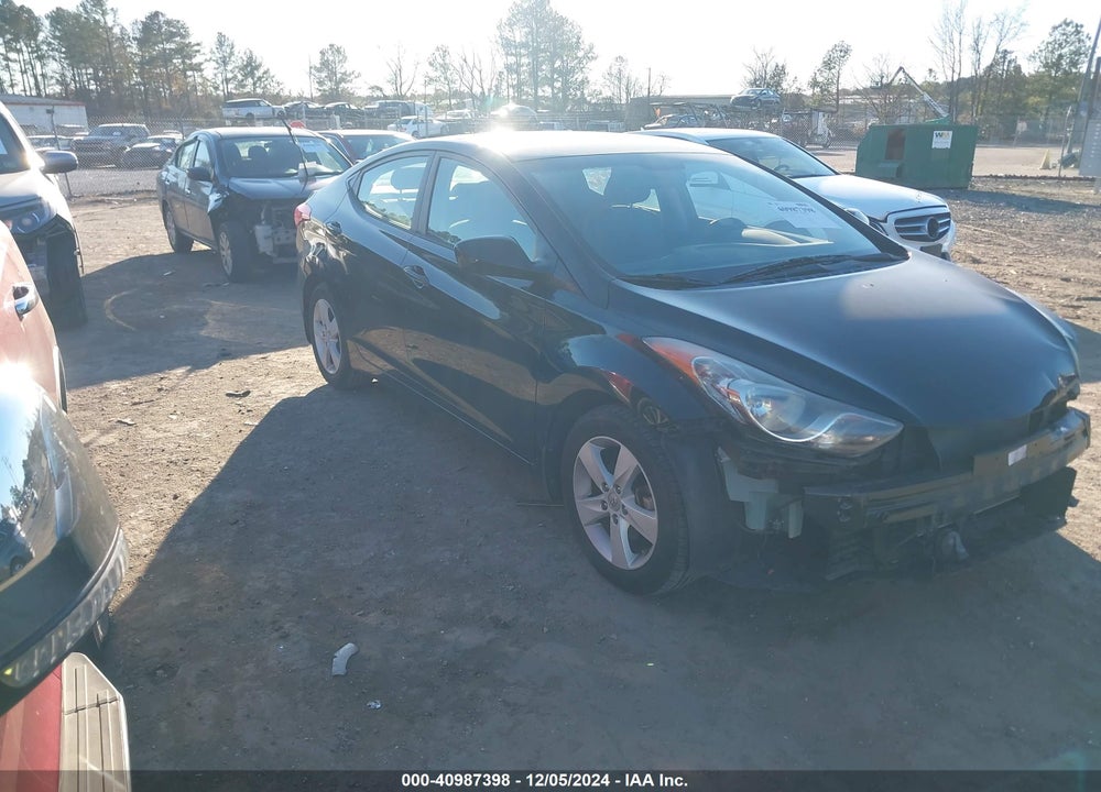 2013 HYUNDAI ELANTRA GLS VIN: KMHDH4AEXDU496320