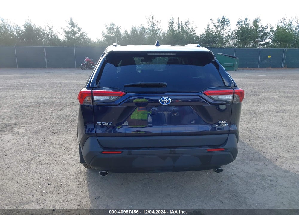2021 TOYOTA RAV4 HYBRID XLE VIN: 4T3RWRFV4MU028415