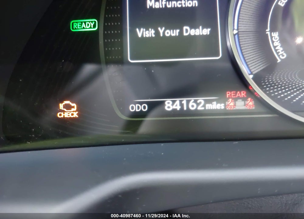 2019 LEXUS ES 300H LUXURY VIN: JTHB21B11K2003557