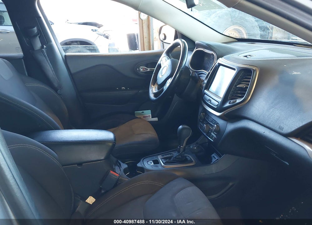 2016 JEEP CHEROKEE LATITUDE VIN: 1C4PJMCB9GW118264