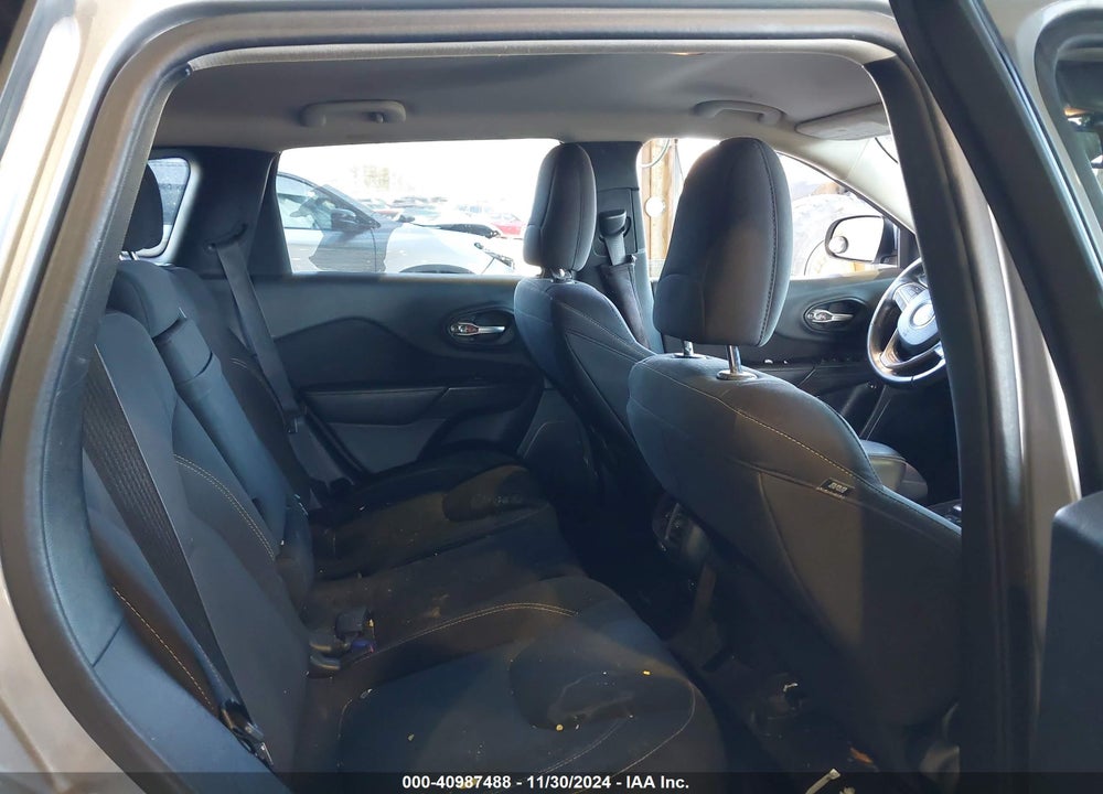 2016 JEEP CHEROKEE LATITUDE VIN: 1C4PJMCB9GW118264