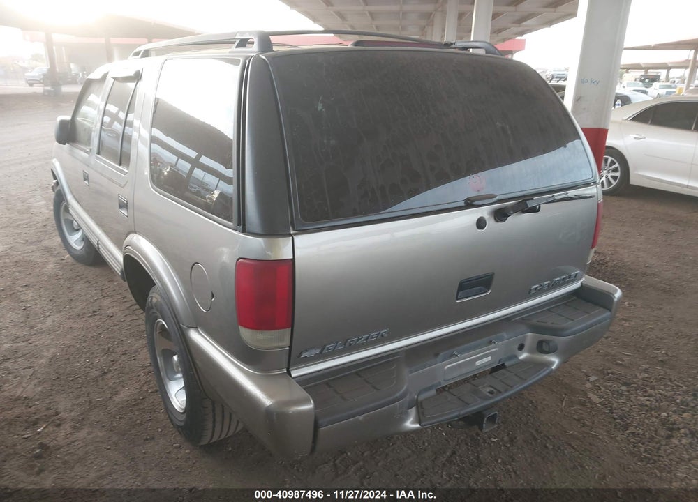 2001 CHEVROLET BLAZER LT VIN: 1GNCS13WX12157755