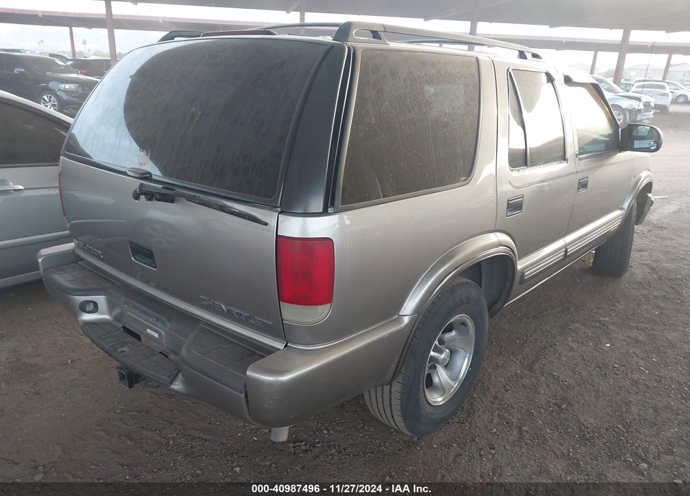 2001 CHEVROLET BLAZER LT VIN: 1GNCS13WX12157755