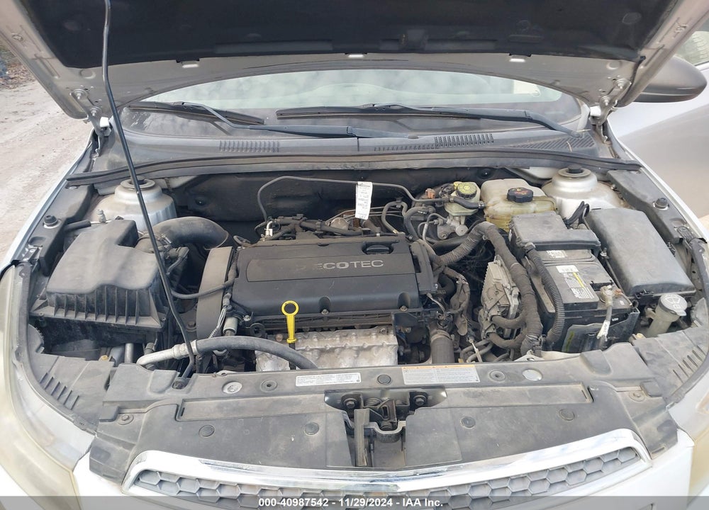 2011 CHEVROLET CRUZE LS VIN: 1G1PC5SH2B7138194