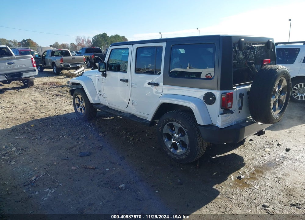 2017 JEEP WRANGLER UNLIMITED SAHARA 4X4 VIN: 1C4BJWEG9HL725461
