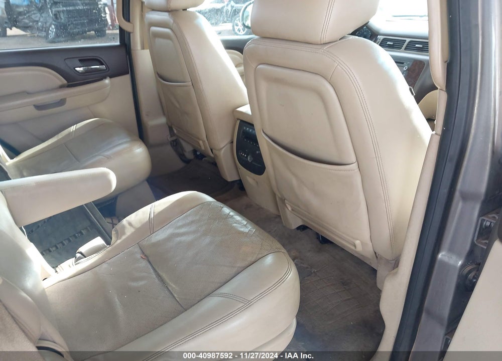 2013 GMC YUKON DENALI VIN: 1GKS1EEF6DR317917