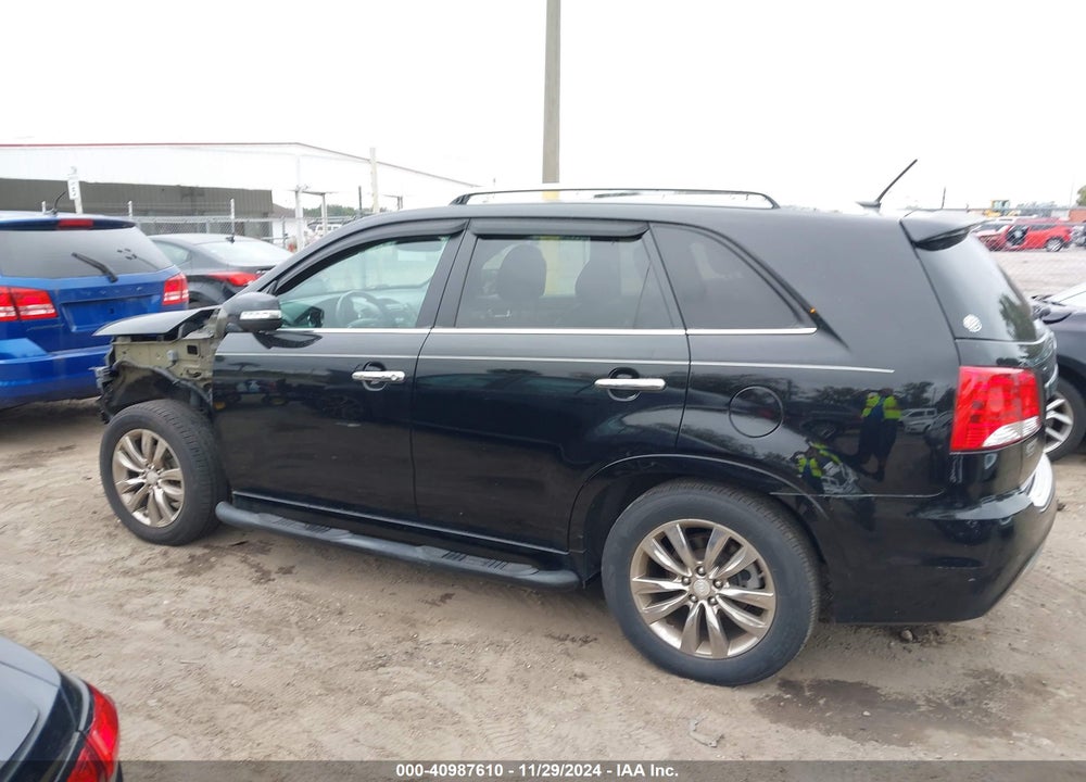 2013 KIA SORENTO SX VIN: 5XYKW4A2XDG420282