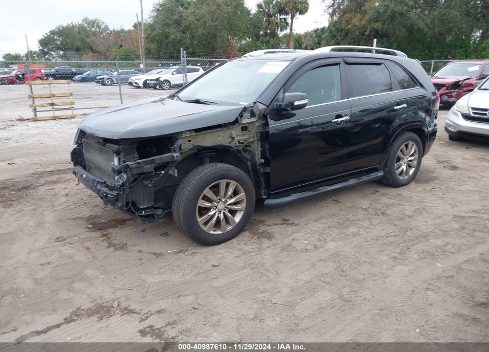 2013 KIA SORENTO SX VIN: 5XYKW4A2XDG420282