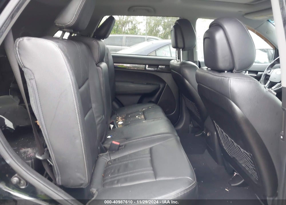 2013 KIA SORENTO SX VIN: 5XYKW4A2XDG420282