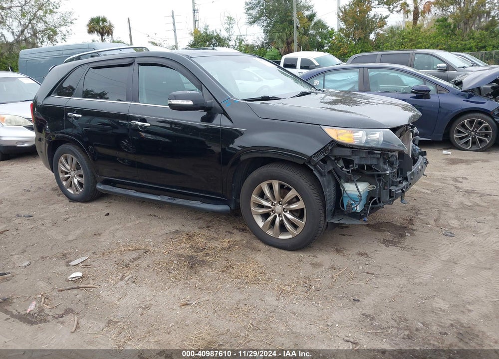 2013 KIA SORENTO SX VIN: 5XYKW4A2XDG420282