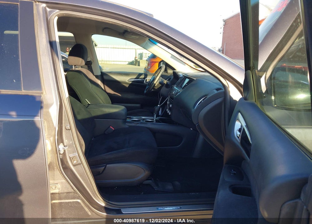 2014 NISSAN PATHFINDER SV VIN: 5N1AR2MN7EC721123