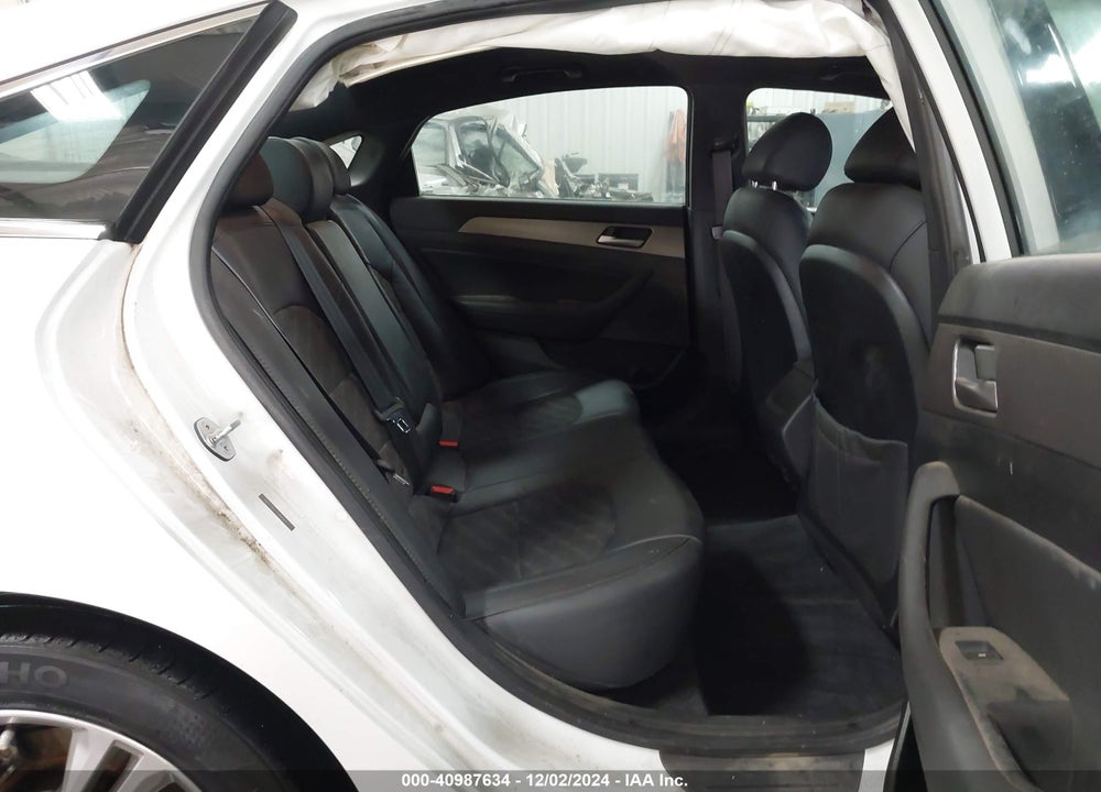 2018 HYUNDAI SONATA VIN: 5NPE34AF7JH650777