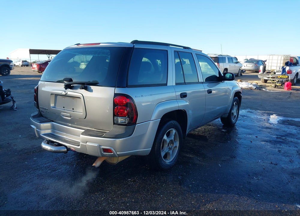 2007 CHEVROLET TRAILBLAZER LS VIN: 1GNDS13S172190749