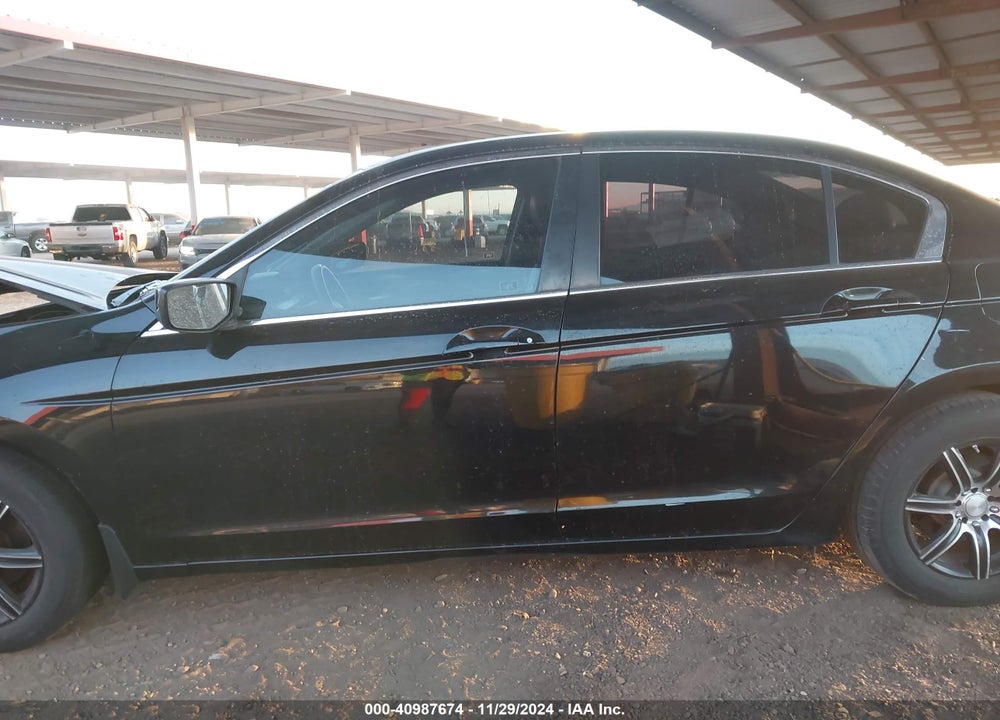 2011 HONDA ACCORD 2.4 SE VIN: 1HGCP2F64BA136498