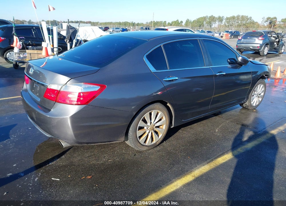 2013 HONDA ACCORD SPORT VIN: 1HGCR2F51DA072859