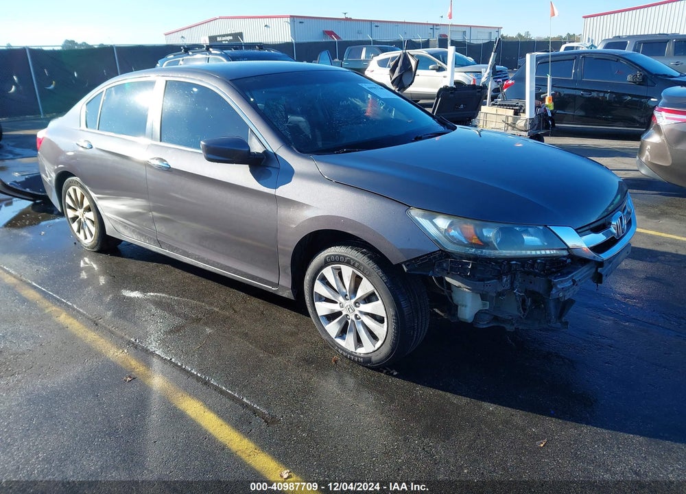 2013 HONDA ACCORD SPORT VIN: 1HGCR2F51DA072859