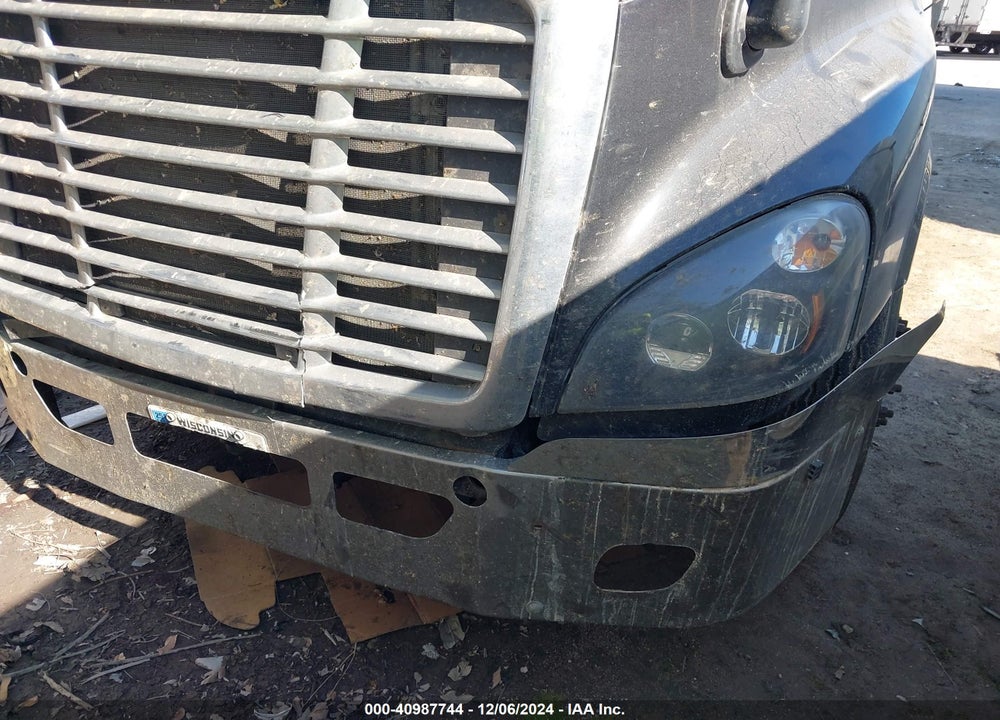 2016 FREIGHTLINER CASCADIA 125 VIN: 3AKJGLD56GSHF7092
