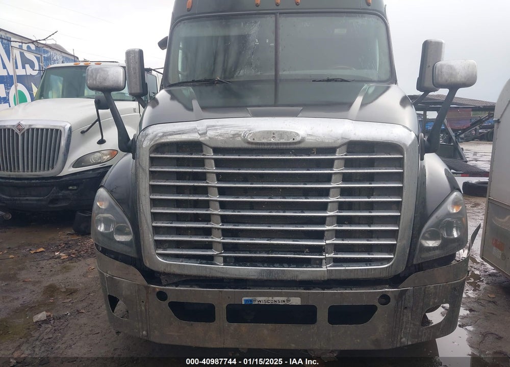 2016 FREIGHTLINER CASCADIA 125 VIN: 3AKJGLD56GSHF7092