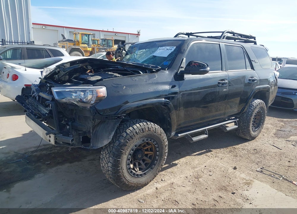 2019 TOYOTA 4RUNNER TRD OFF ROAD PREMIUM VIN: JTEBU5JR5K5712058