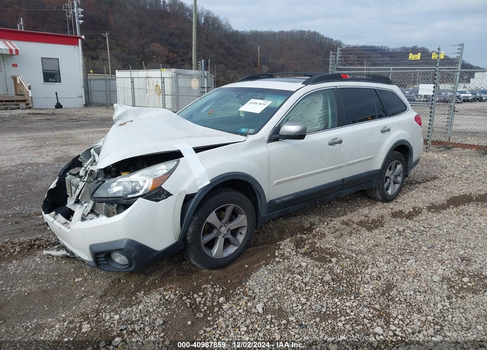 2014 SUBARU OUTBACK 2.5I LIMITED VIN: 4S4BRCPC8E3267226
