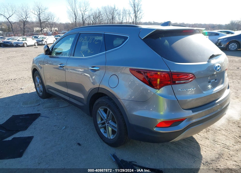 2017 HYUNDAI SANTA FE SPORT 2.4L VIN: 5NMZUDLB9HH031050
