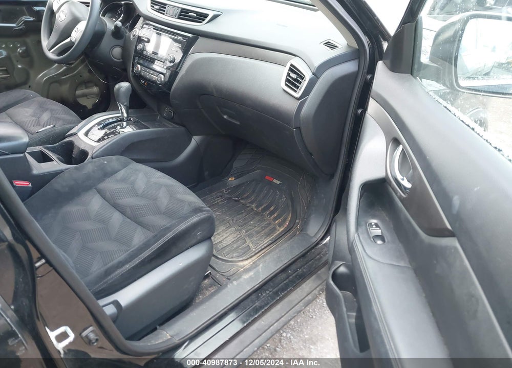 2015 NISSAN ROGUE VIN: 5N1AT2MV7FC809639