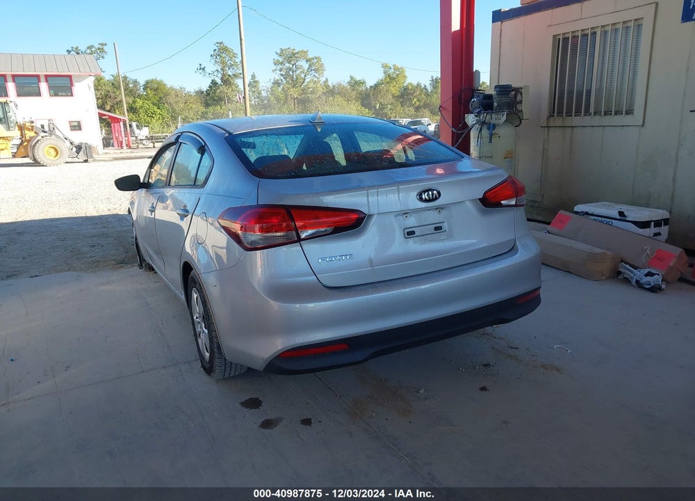 2017 KIA FORTE LX VIN: 3KPFK4A70HE105065