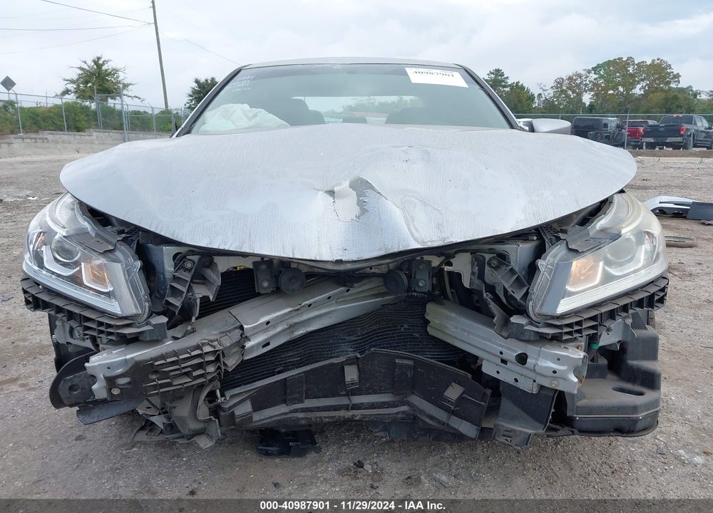 2017 HONDA ACCORD LX VIN: 1HGCR2F33HA210759