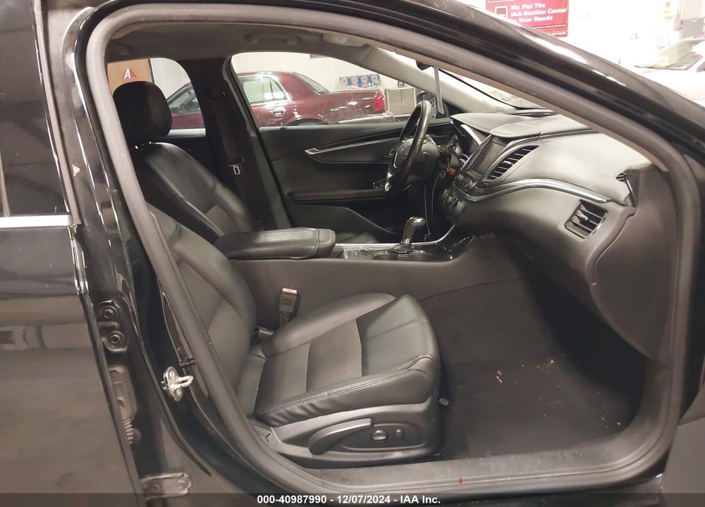 2017 CHEVROLET IMPALA 1LT VIN: 2G1105SA0H9102402